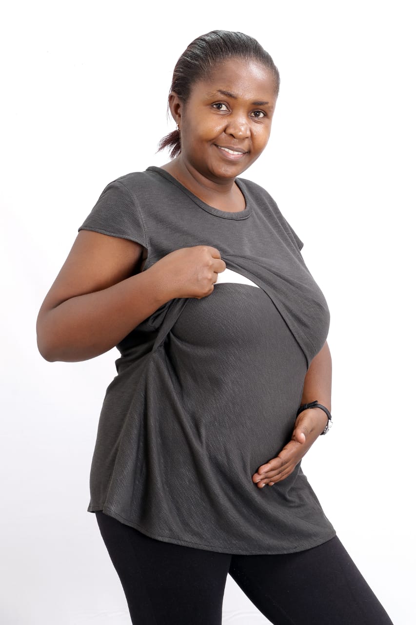 Bumpy maternity nursing top
