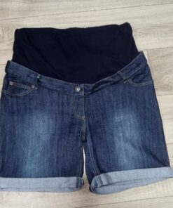 Maternity shorts